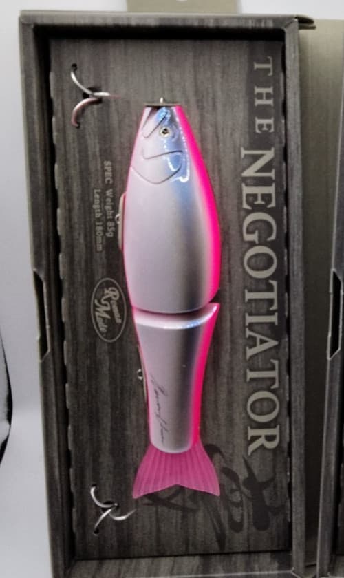 2 Lot LIMITED Roman Made Negotiator JDM Japan Glide wood swimbait rare lure NIP - Image 5