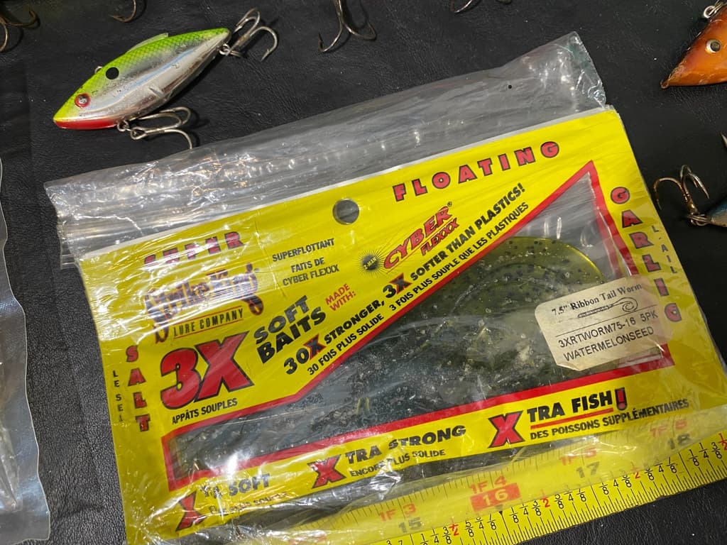 Bait Lure Strike King Lures and Baits w/ Storm Rattle Tube and Bass Stopper - Image 16