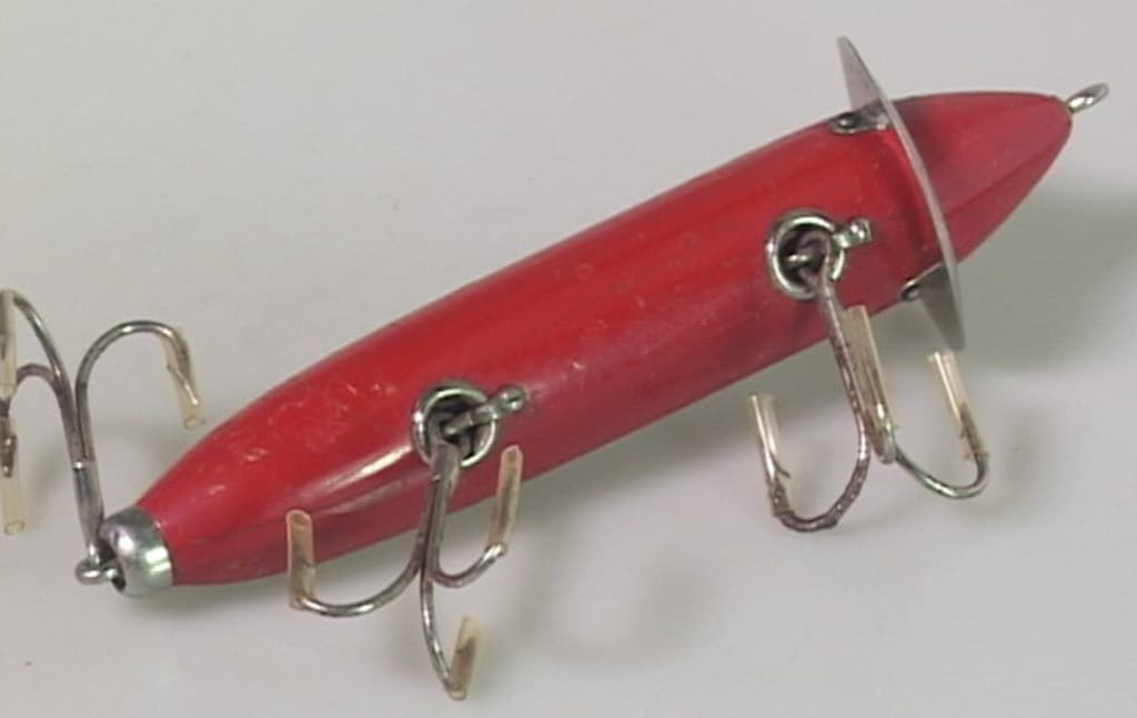 Heddon Wood 200 Surface Lure Red Bass Fishing Lure - Image 2