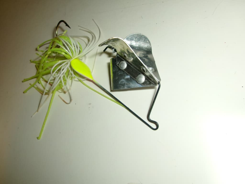 Unknown 3/4 oz. Titanium Wire Triple Wing Buzzbait Lure Buzzer Buzz - Used* - Image 6