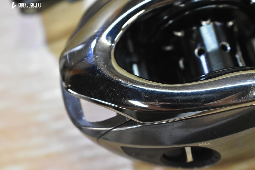 Shimano16 AntaresDC HG Right Hand Baitcasting Reel Japan Bass Fishing Black Bass - Image 9