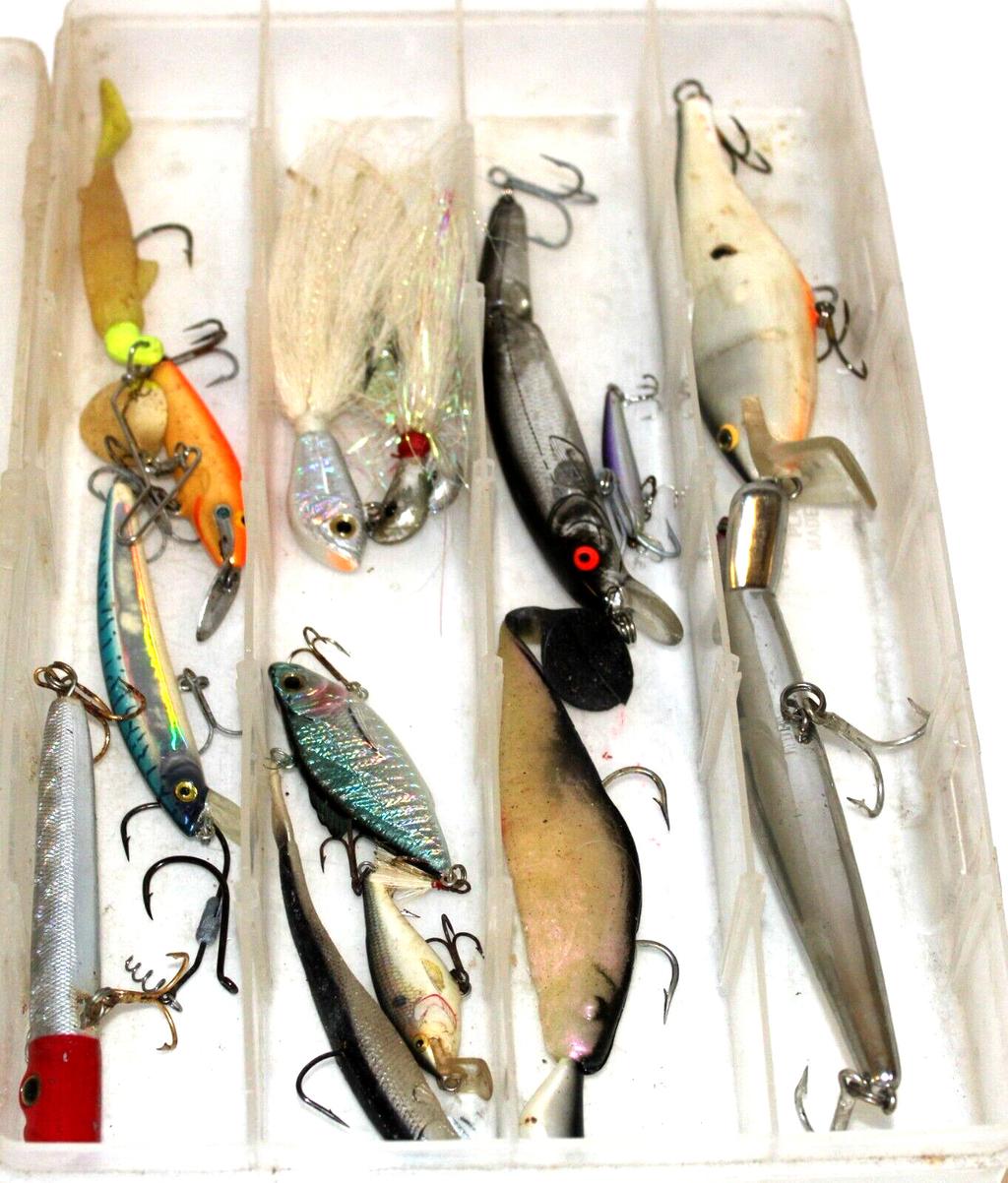 14 fishing lures w/Plano Tackle Box~ Rapala Yo-Ziri Redfin Booyah & Unbranded GC - Image 1