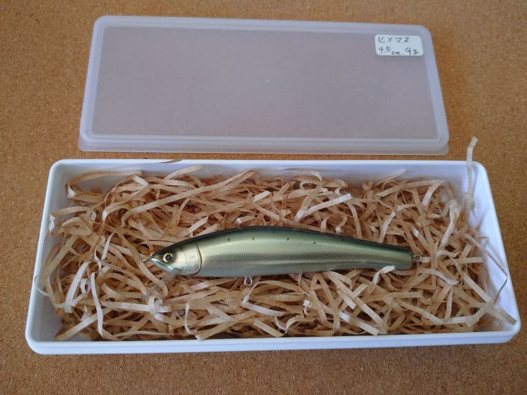 HOT SHOT, made by the late Isao Matsumoto, Himemasu (Kokanee salmon) 9.5cm, 9g, - Image 1