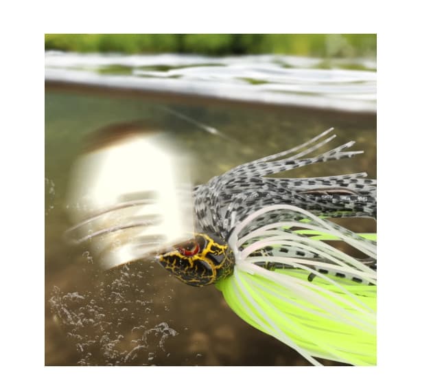 Faisox Fishing Chatterbait Kit with 5 Colorful Lures and Storage Box - Image 4