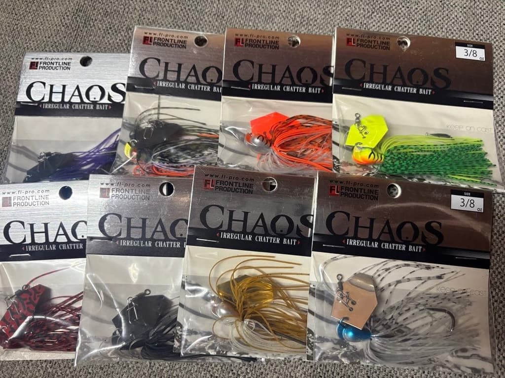 CHAOS Chatterbait 17 piece set 3/8oz 1/2oz - Image 2