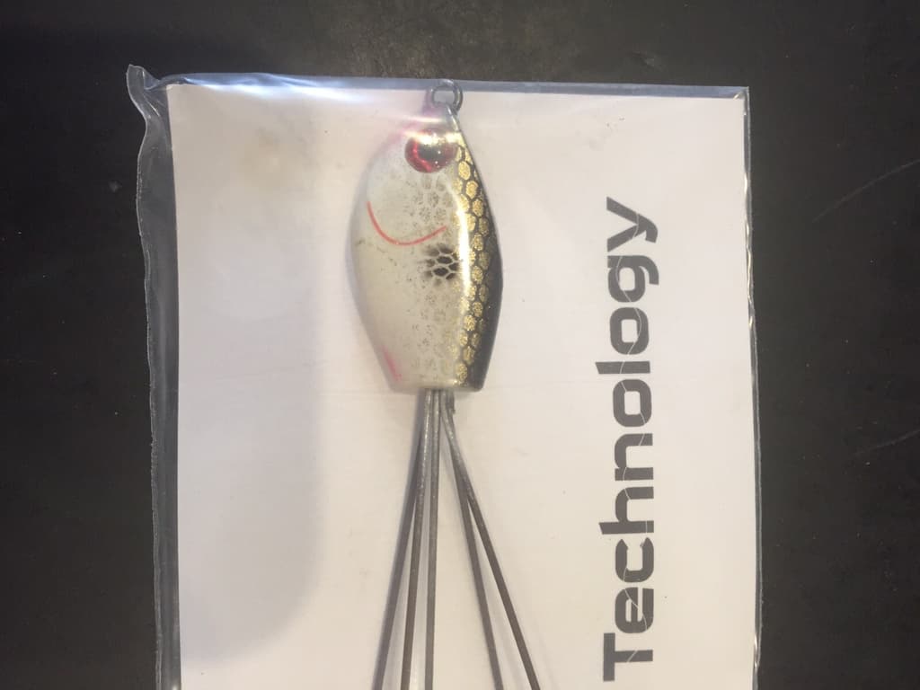 YUM YUMbrella 7” 5-Wire Umbrella Rig - Alabama Rig for Bass Fishing - Image 3