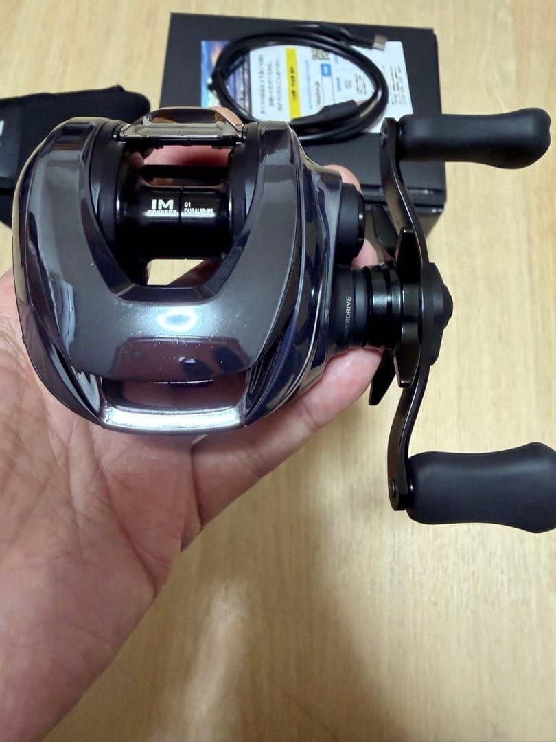 IMZ TW 100XHL-C Baitcasting Reel - Image 2