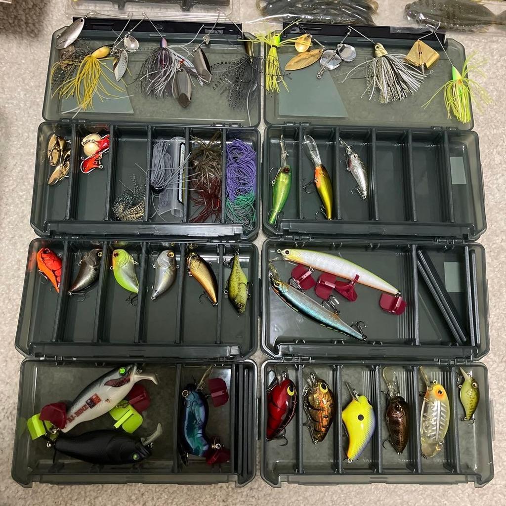 Bass fishing retirement settackle box, hard lures, soft lures, bait reel, etc. - Image 9