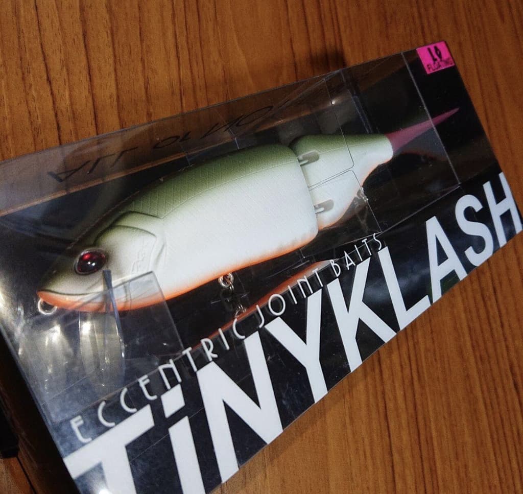 DRT TiNY KLASH Low Floating MUDDY KILLER TWO Japanese Fishing Lure Swimbait New - Image 1