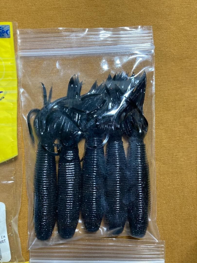 First-come-first-served Gary Yamamoto Fat Ika set of 24 - Image 4