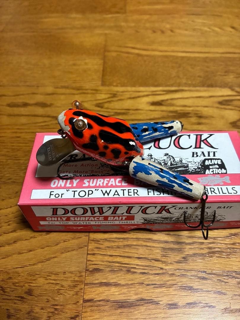 Dolluck BiwaKo Damesu Frog Lure Strawberry Kudagaeru Used - Image 1