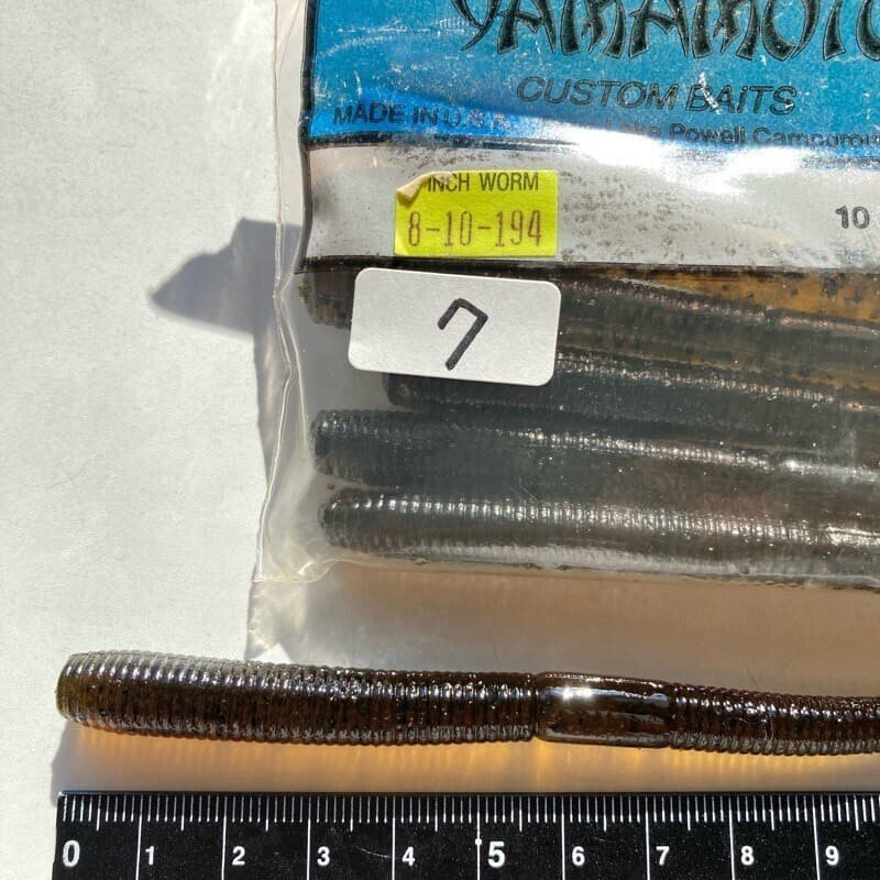 817134 Gary Yamamoto 8 Inch Worm Curly Tail 7 Pieces 194 Watermelon Pepper Gelip - Image 2