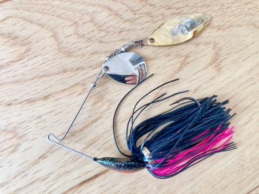 Megabass V Flat Spinnerbait 0.8oz Green Used - Image 2