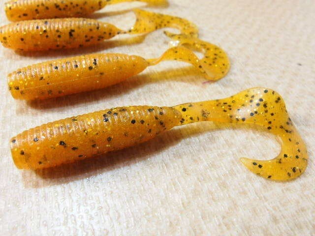 Gary Yamamoto 4 Inch Glove 5 Pieces 35875 - Image 2