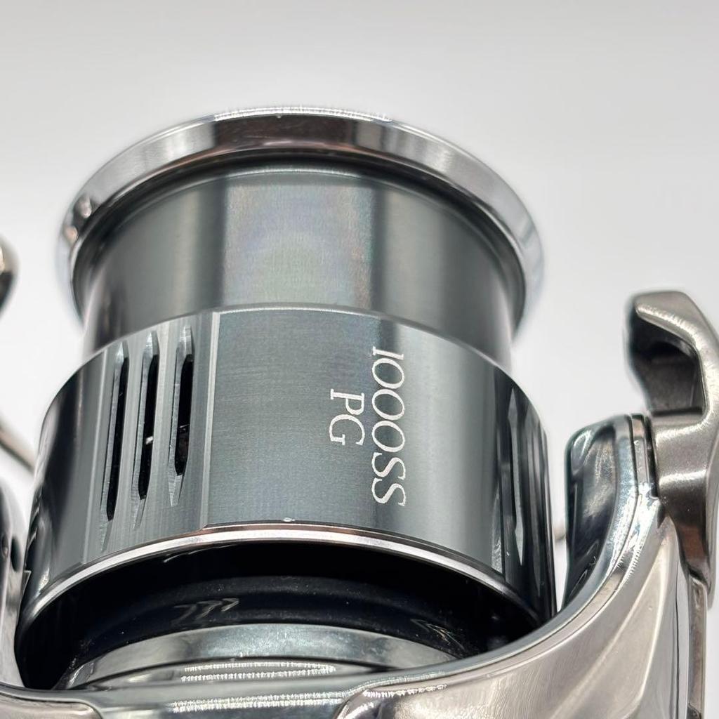 Shimano 22STELL Stell 1000SSPG Unused Spinning Reel without Charger - Image 12