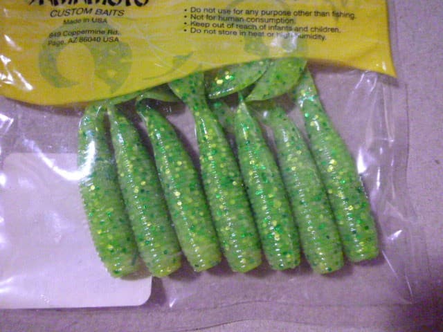 Gary Yamamoto 4 Inch Gloves 7 Pieces 1 - Image 3