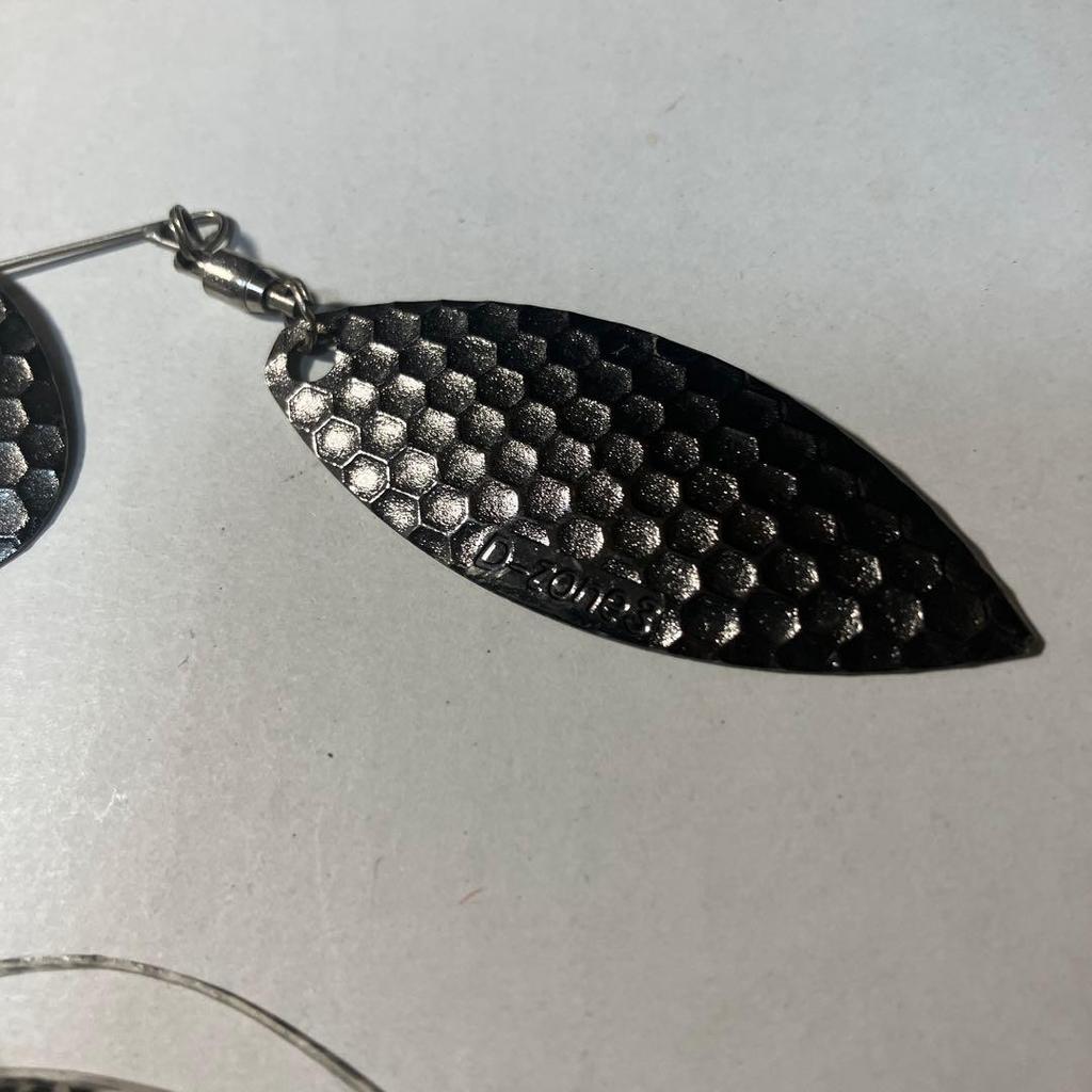 Evergreen D Zone Spinnerbait Double Blade Silver Black Metal Used - Image 5