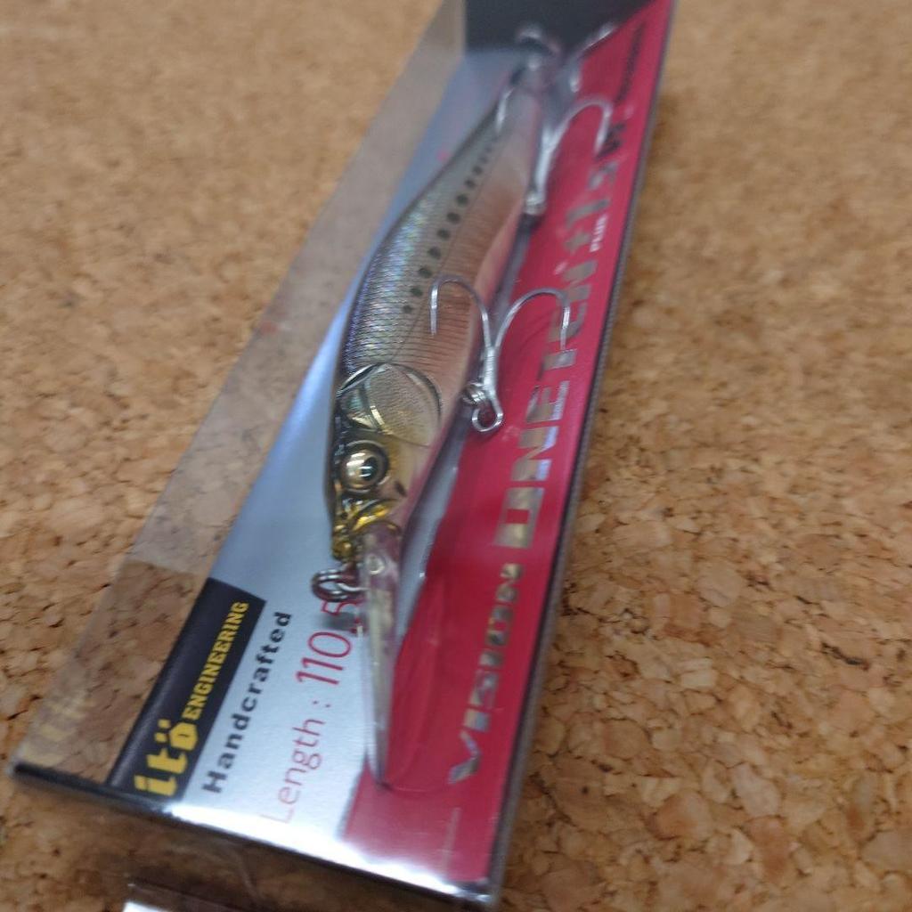 Megabass Ito Vision Oneten+1SW Long Bill Jerkbait for Deeper Swim, Used - Image 2