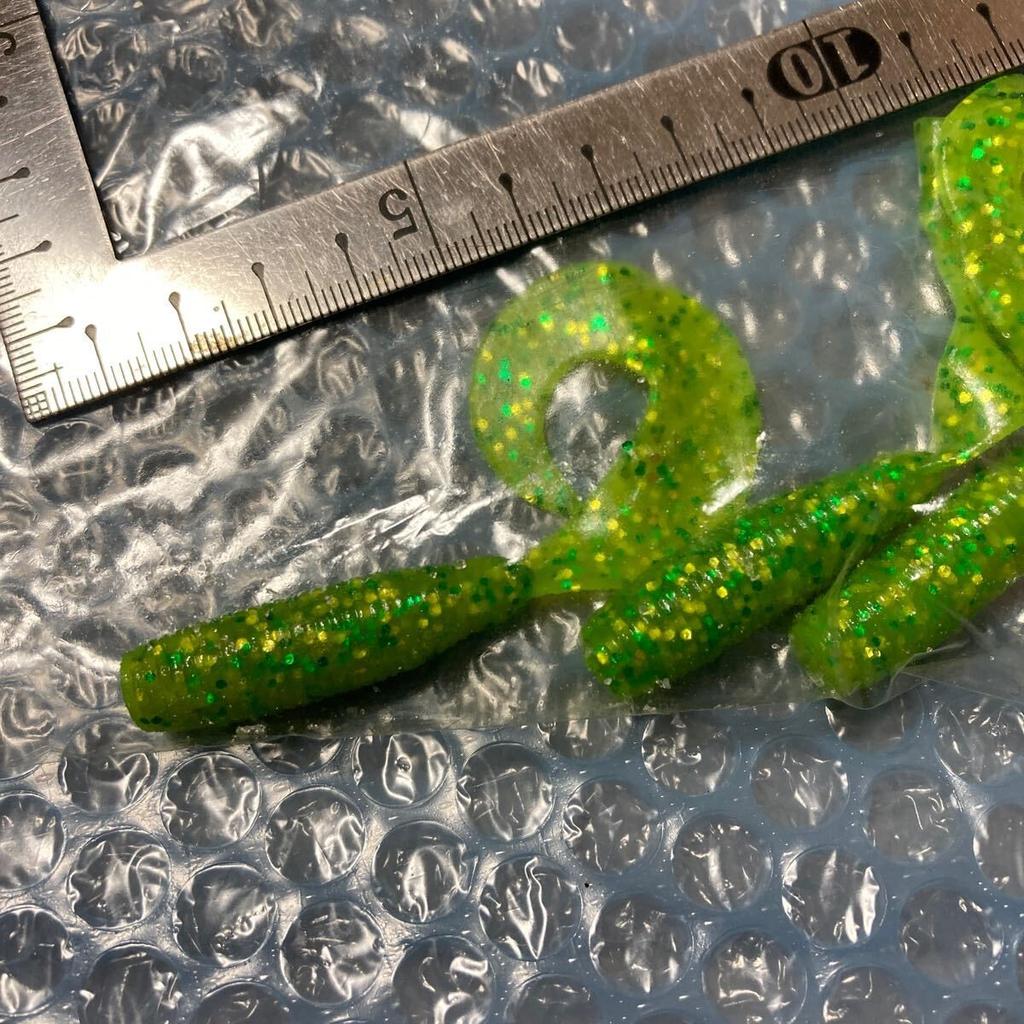 Gary Yamamoto Single Tail Glove 3 Pieces - Image 2