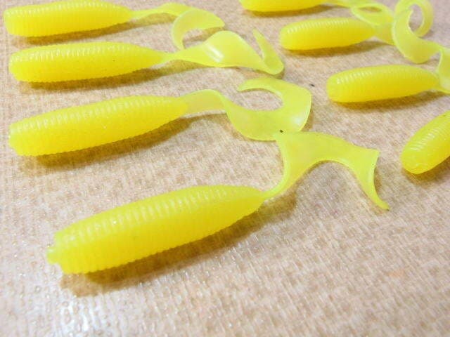 Gary Yamamoto 4 Inch Glove 8 Pieces 35902 - Image 2