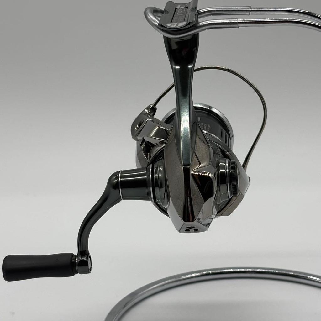 Shimano 22STELL Stell 1000SSPG Unused Spinning Reel without Charger - Image 5