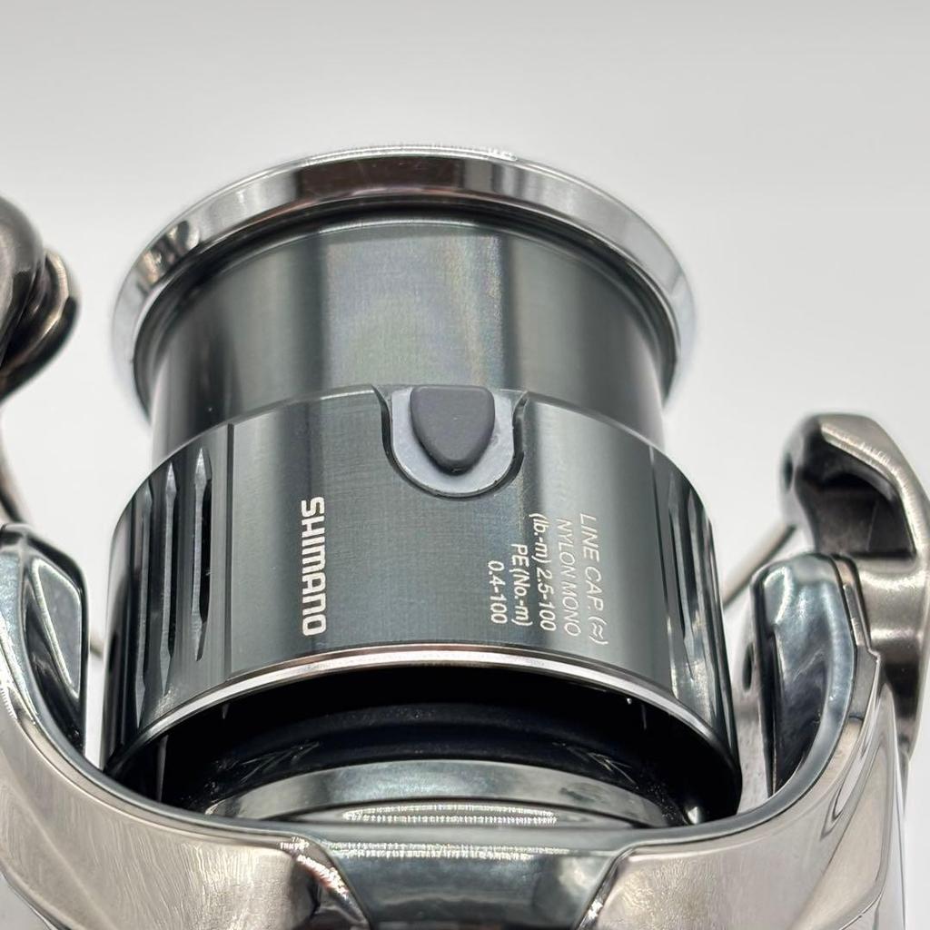 Shimano 22STELL Stell 1000SSPG Unused Spinning Reel without Charger - Image 11