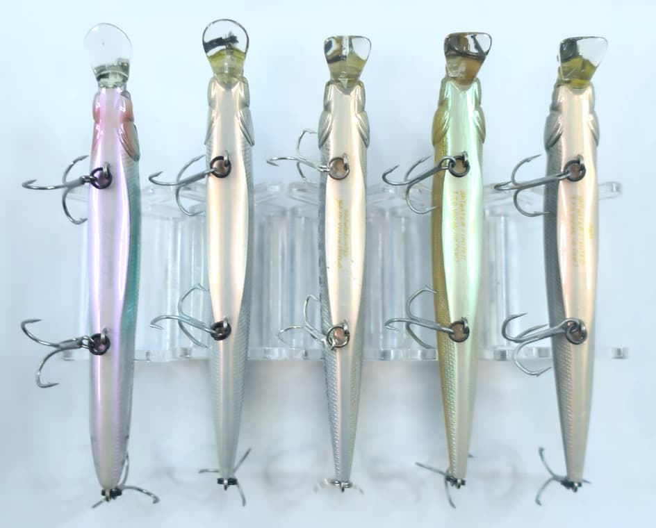 15 Megabass Vision110(Jr,SW,LBO,R,R+1) (Hook changed, paint peeled) Lot - Image 13