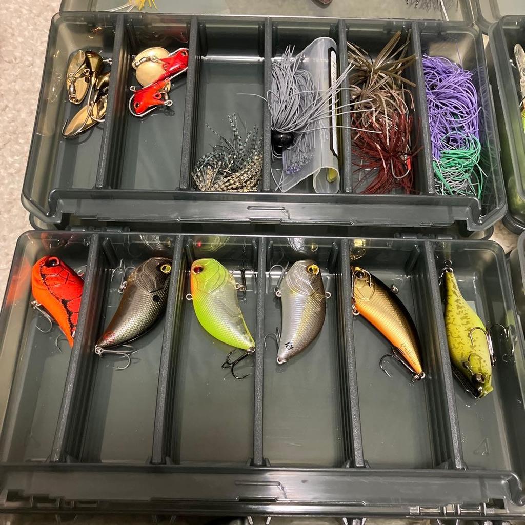 Bass fishing retirement settackle box, hard lures, soft lures, bait reel, etc. - Image 10