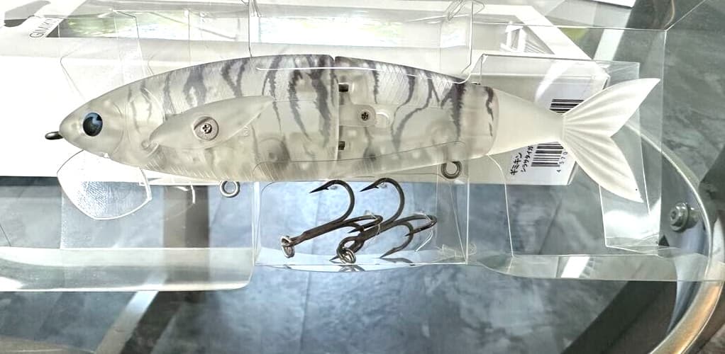 Madotachi Gimikin NEW JDM LOOK YOUTUBE Glide & Swimbait modes Shirasa Tiger NIP - Image 2