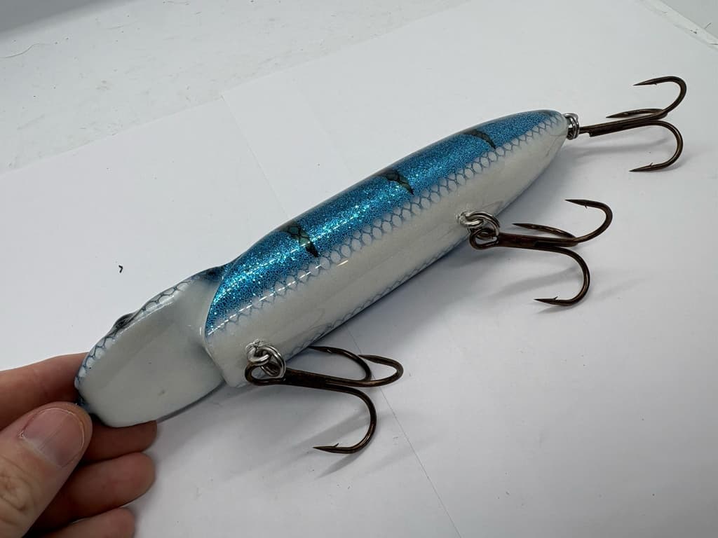 8” Wick Onez Cutty Ice Cold Glitter Perch Jerkbait Crankbait Musky Lure - Image 3