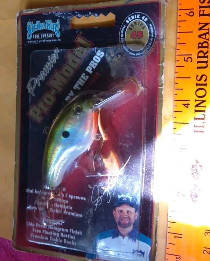 Strike King Premiere PRO model series 4S Hcps-517 Diving 2-4' Crankbait  - Image 1