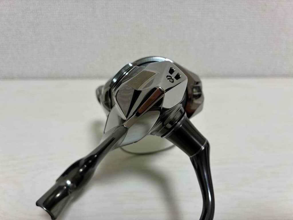 Shimano 22 Stell4000M Spinning Reel Used Good Condition with Upgraded X8 Line - Image 8