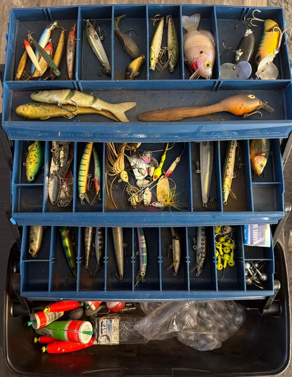 Bass Fishing Tackle Box: Jitterbugs, Rapalas, Crank Baits, Spoons Swim Baits + - Image 3
