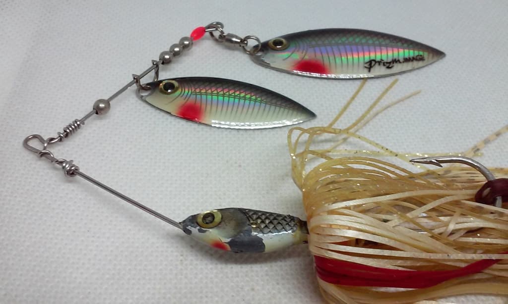 Vtg Bagley SpinnerBait Prizm Image Shad/Wht/Gld 1/2oz  Spinnerbait fishing Lure - Image 2