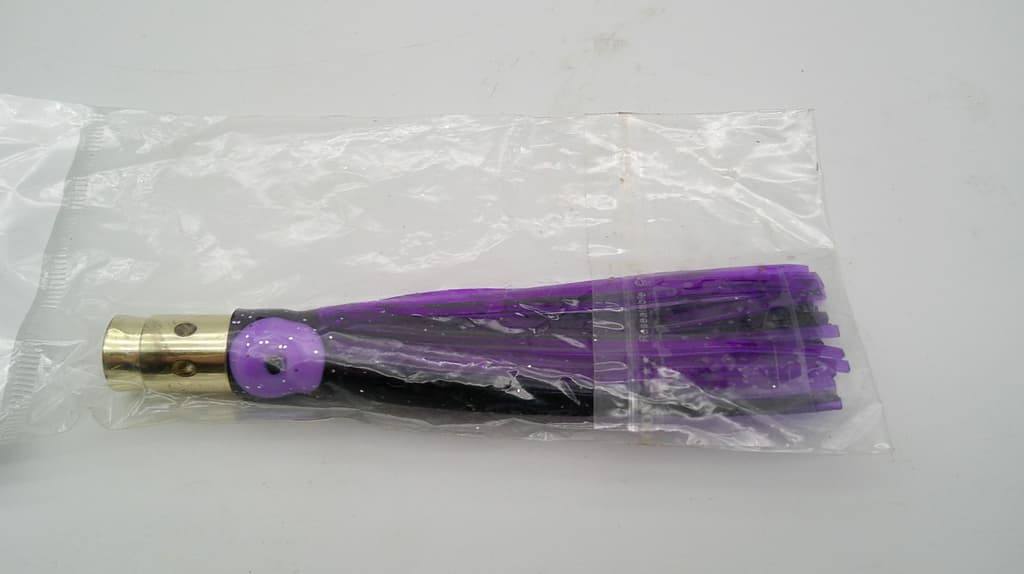 Lot of 7 Fishing Accessories Trolling Lures & Shrimp Chokka Jig *New, Sealed* - Image 9