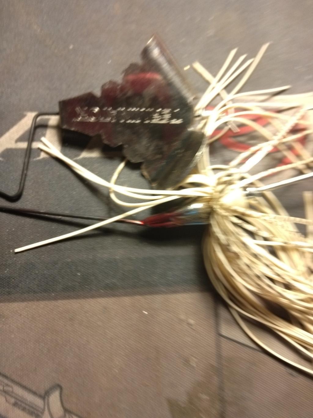 Terminator Titanium Single Blade Original Buzzbait 3/8 Oz White Used - Image 2