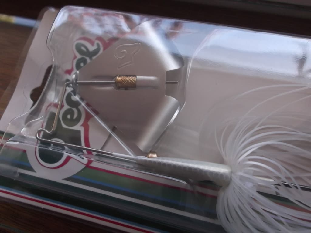 Teckel Maxqueaker Squeaky Buzzbait 1/2oz. 003 White Squeaky Dolphin - Image 2