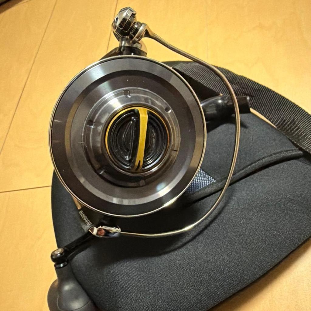 Shimano Stella SW 30000 Spinning Reel Black/Gold Used Excellent Condition - Image 7