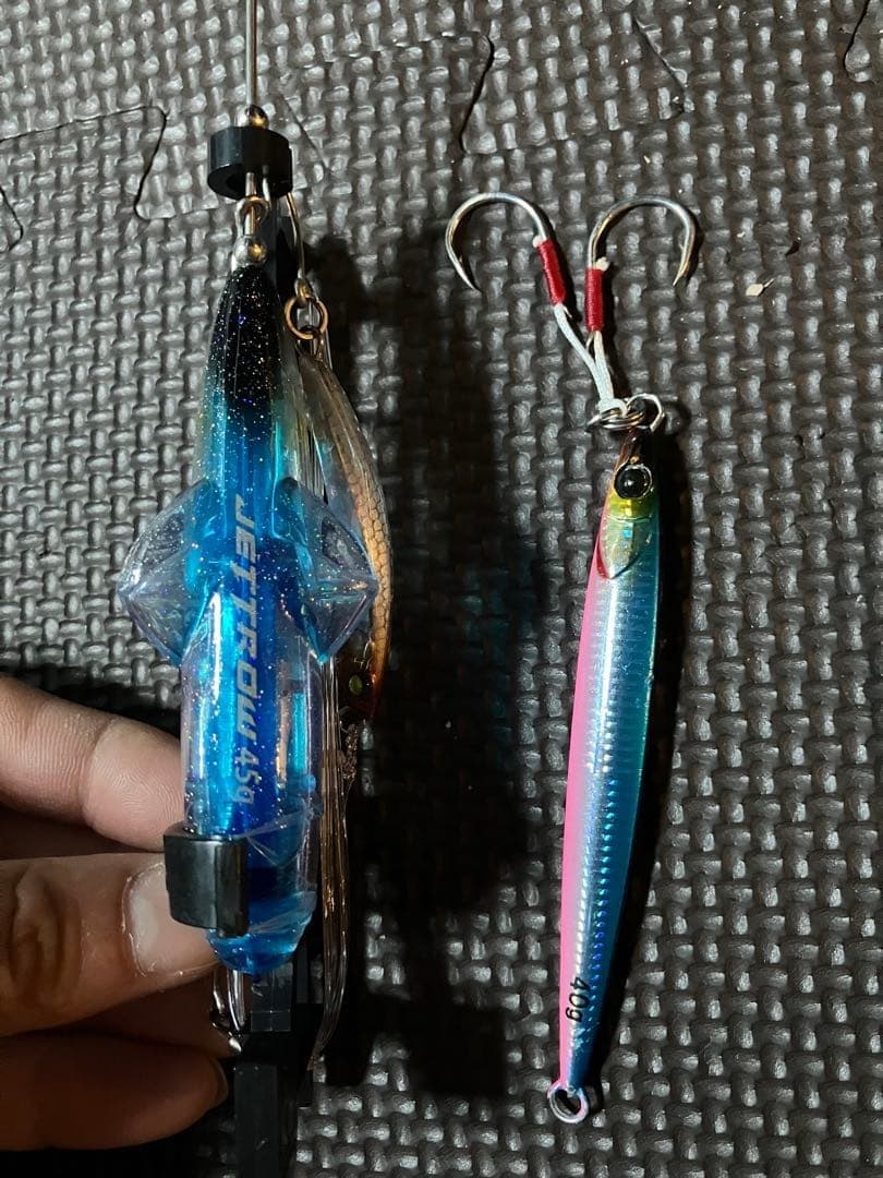 JET POWER Metal Jig Medium Stripe Blue Pink 2 Hooks Fishing Lure - Image 2