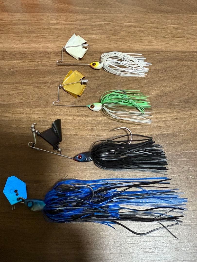 ③ Buzzbait Chatterbait - Image 1