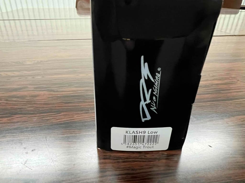 DRT KLASH9 Low Floating MAGIC TROUT 9in 4oz Japanese Fishing Lure Swimbait New - Image 8