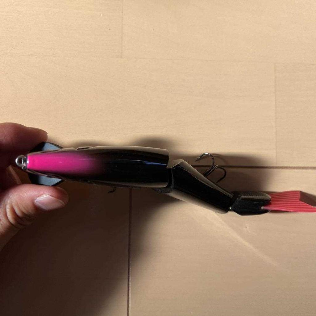 Rare Roman Made Roman Trick Black Red Tail Rubber Lip Swimbait Lure No Box Used - Image 6