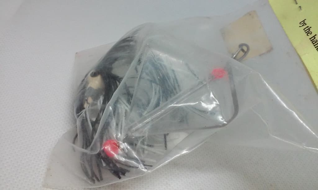 Vintage Lucky Lures Buzzbait White/Black 1/4oz Topwater Buzz Bait Fishing Lure - Image 6