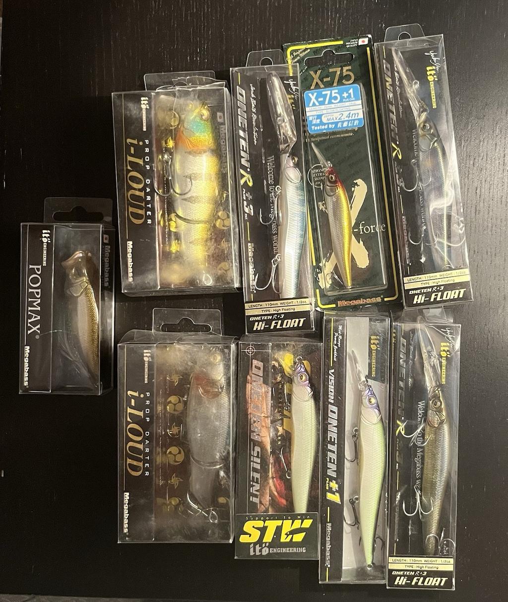 Massive Lure Lot Mega Bass - Image 1