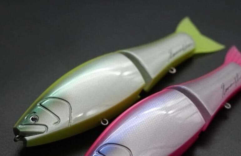 LIMITED Roman Made Negotiator from Japan Glide wood swimbait rare lure NIP HTF 8 - Image 8