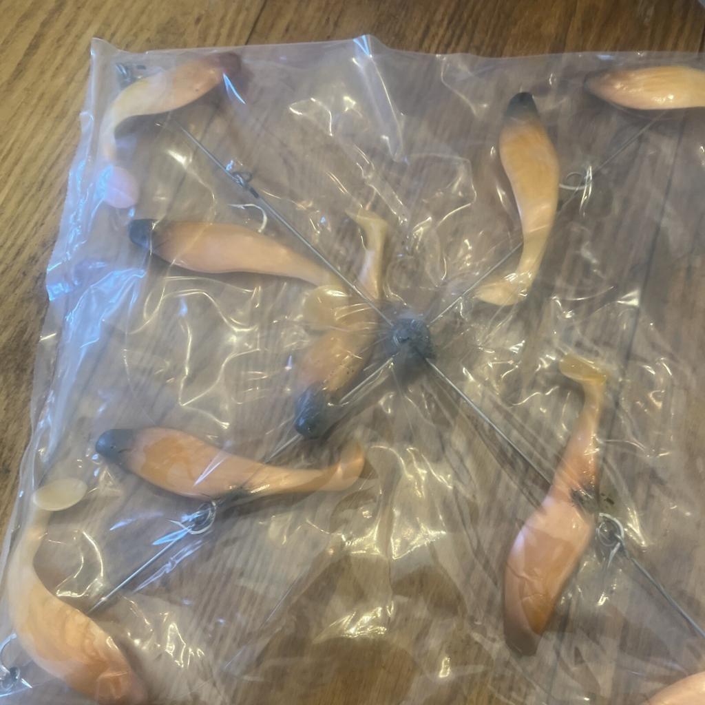 9” Umbrella Rig 4 Arm 11” With 6” Shad (9)  Pearl Black Head  8/0 Mustad New Pkg - Image 14