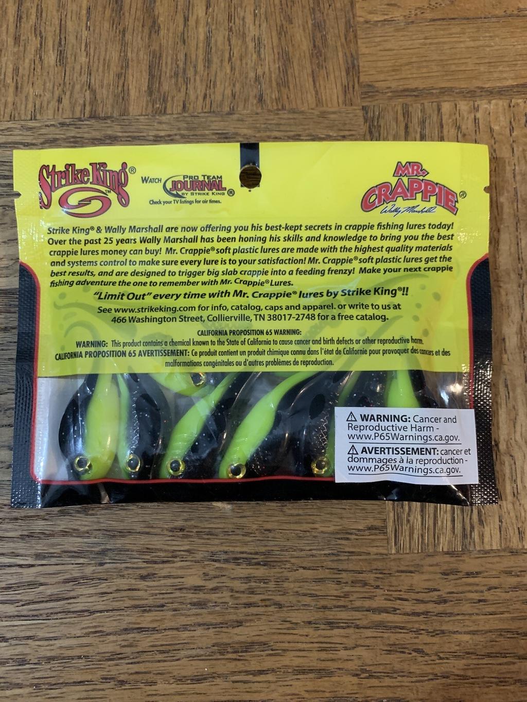 Mr Crappie Strike King Scizzor Shad Body Tuxedo Black - Image 4