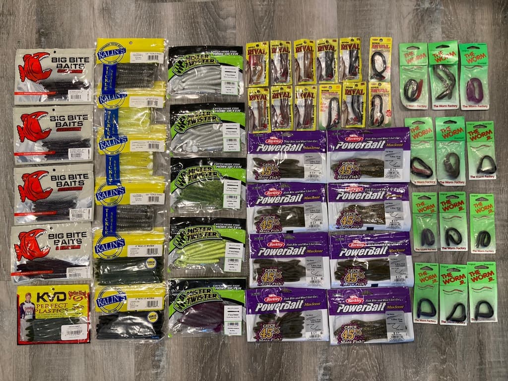 Lot of 48 Sealed Packs Mixed Soft Plastics - Kalin’s - PowerBait Mister Twister - Image 1