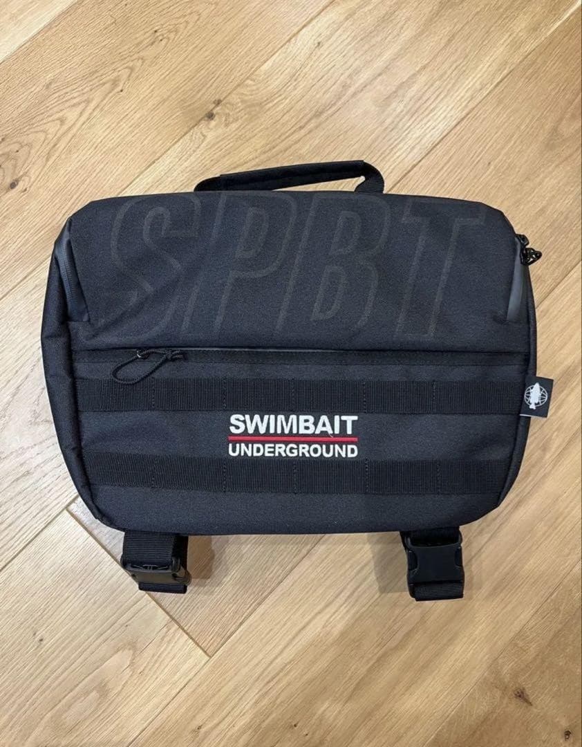 Shadow Bag M Swimbait Underground Black Deadstock Bag - Image 4