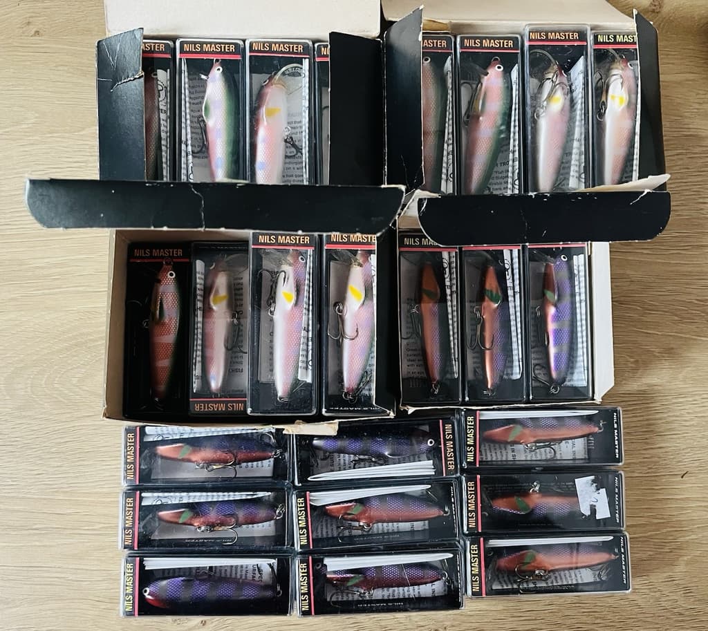 49 pcs Nils Master Spearhead+dealer box.I currently cannot ship to the USA sorry - Image 2